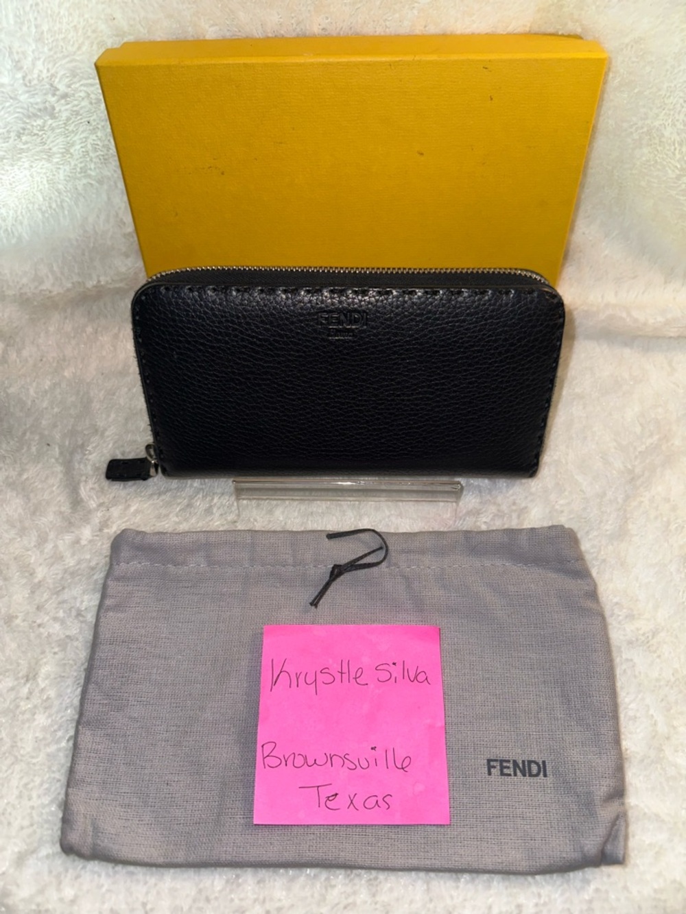 Fendi Selleria Cuoio Romano Black Leather Zippy Continental Wallet